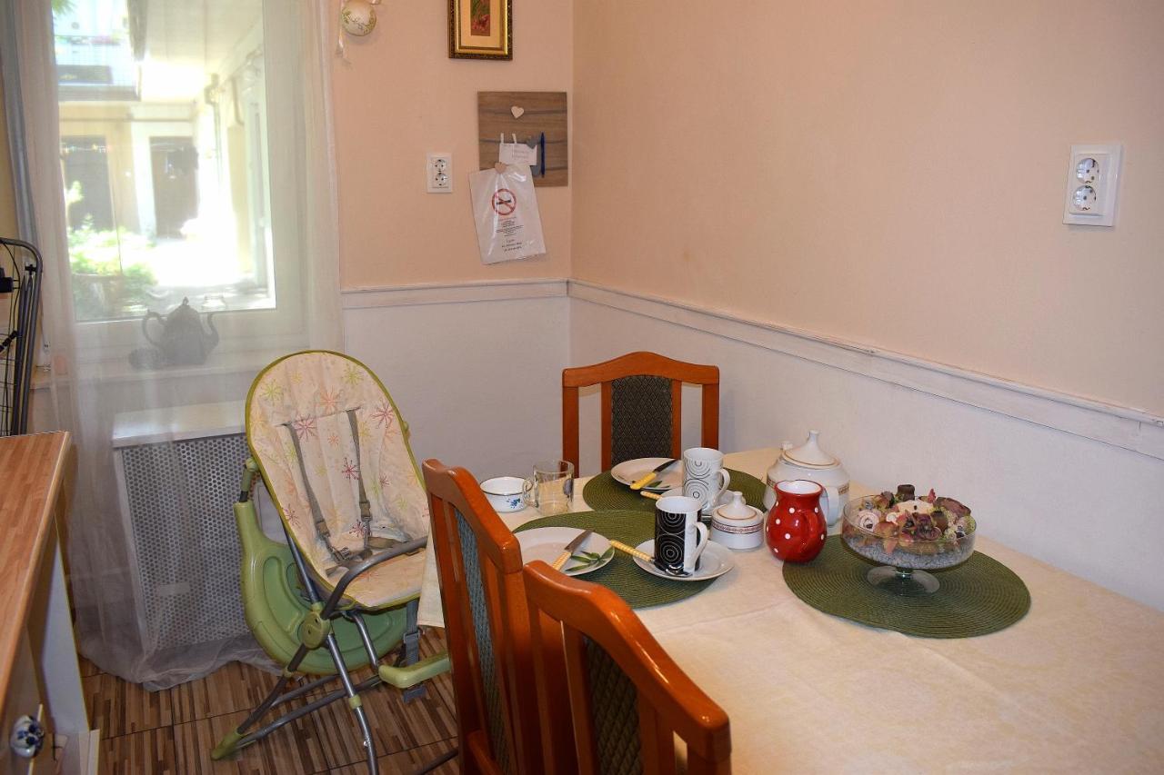 Malomszeg Apartman Печ Екстер'єр фото
